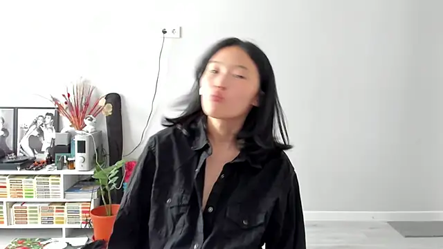 ailey_chao webcam