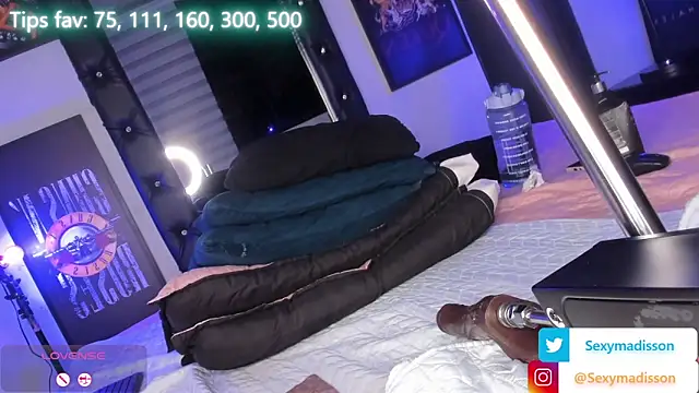 MADISSONLOVE_ webcam