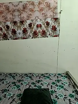 Cute_Kritika webcam