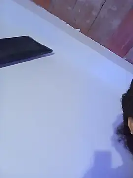 miasimsfu live cam on StripChat