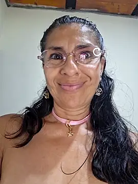 Natasha_50 webcam