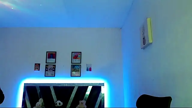 Sebasxxl12 live cam on StripChat