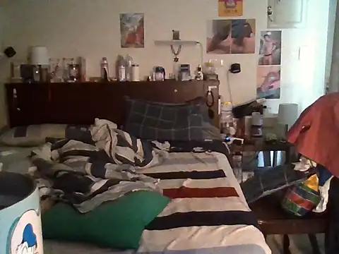 ilove90123 live cam on StripChat
