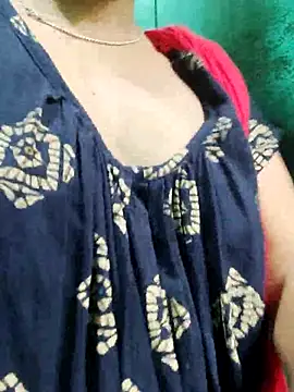 Cuple_masti72 webcam