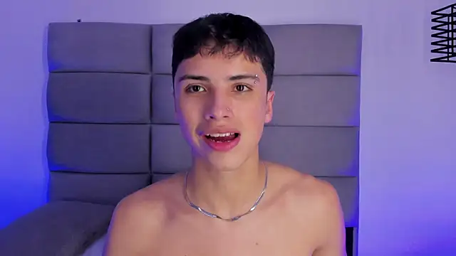 JoshClaarktt webcam