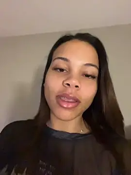 Petite_Baddie webcam
