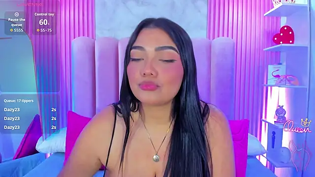 ArianaRougee webcam