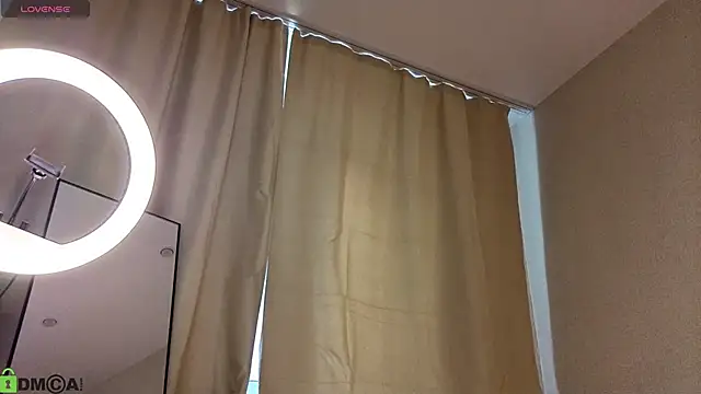 Vivien_Ross webcam