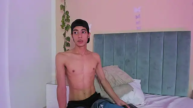 Liam__Mercury webcam