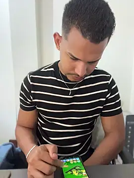 dereckMillerx webcam