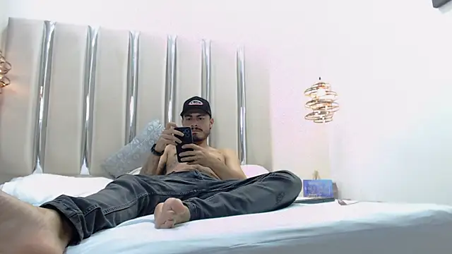 MattCollins_ webcam