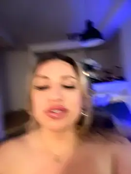 miamellycious webcam