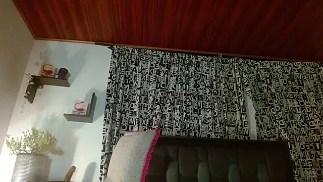 DULCE_ZOE webcam