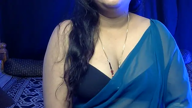 LouleyRani_ live sex cam