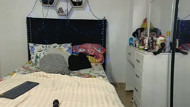 charlotte_077 webcam