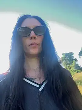 DarkestDreamxox webcam