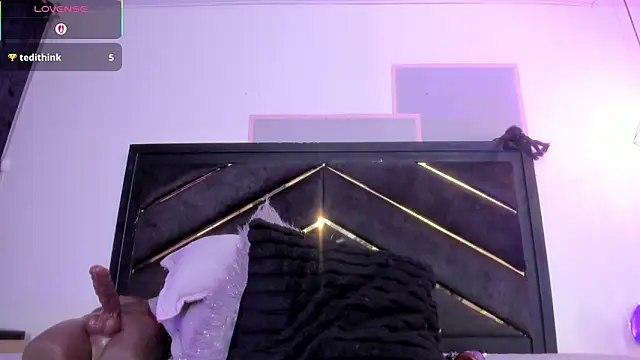 april_jones05 webcam