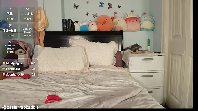 pasteltrapbaddie webcam