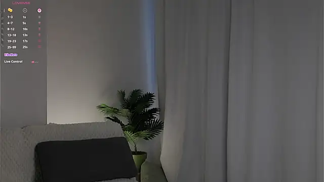 CaseyMulders live sex cam