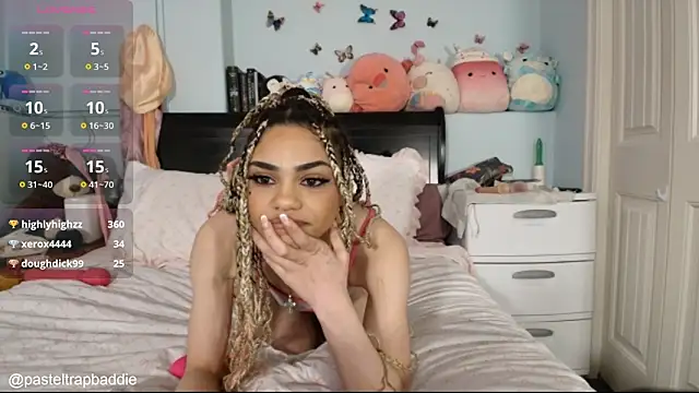 pasteltrapbaddie webcam