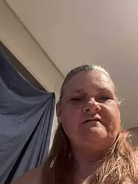 Roxie6989 webcam