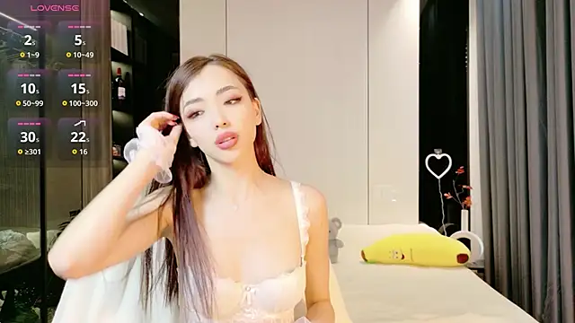 nyxxfire (F young) - REAL ORGASM