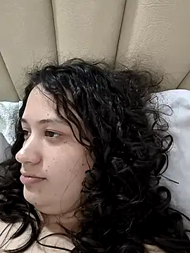 Alana_444 live cam on StripChat