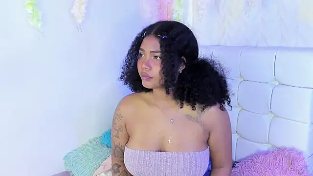 Angel_Belll webcam