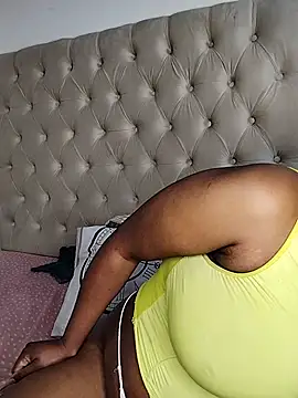 CuteBootyBae webcam