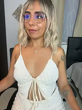 Emilyvalk_ webcam