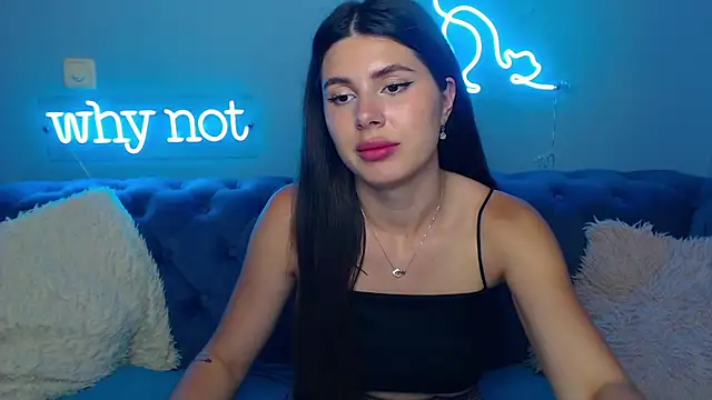 ViollinaLove webcam