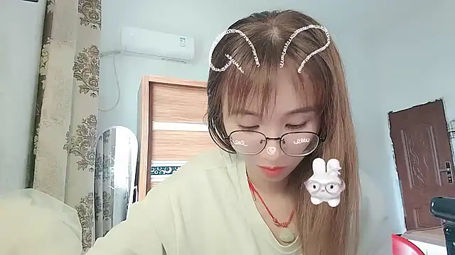 Lili_666 webcam