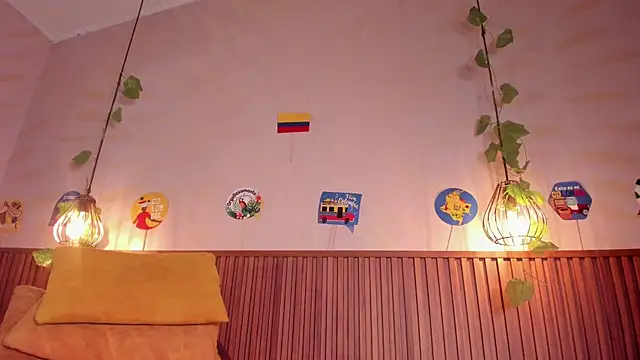 daphne_courtis webcam
