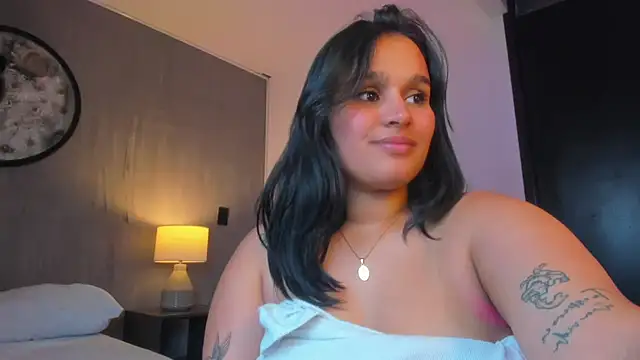 lia_sexx19 webcam