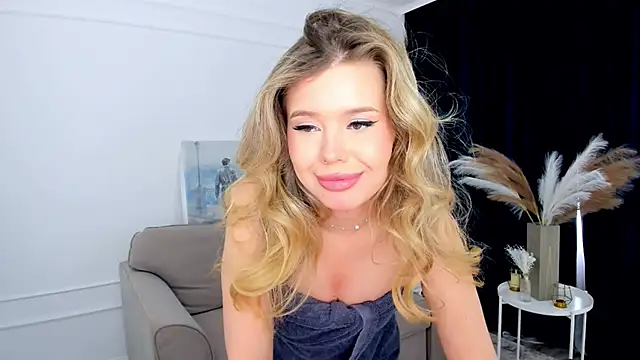 FollowLovee webcam