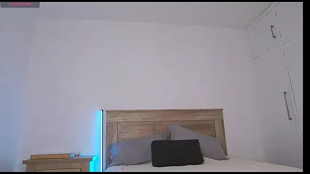Arilas_ live cam on StripChat