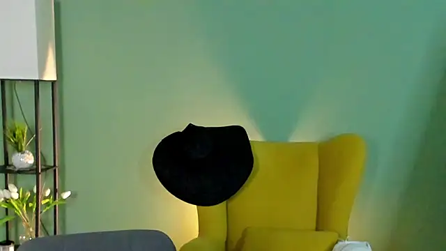 LeticiaRomano webcam