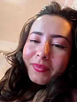 NeredaXxx webcam