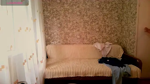 LadyKriss webcam