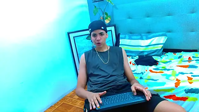 Lukaz_Caballero webcam