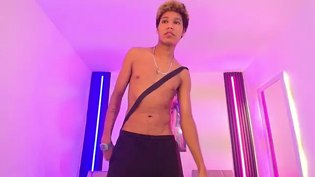 PharaohHeat_ webcam