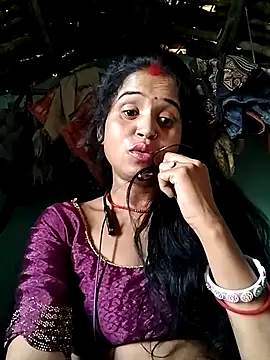 Cut_simran56 webcam
