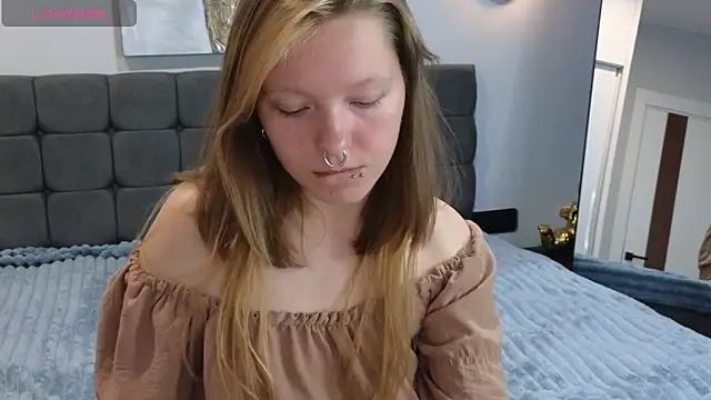LauraLowe webcam