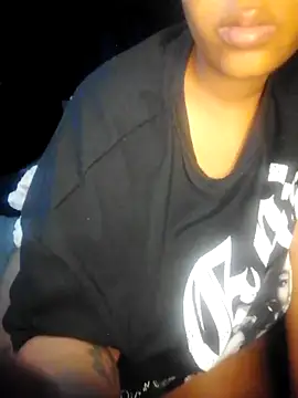 CURVEYDOLLXX webcam
