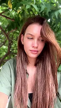 KikiWatson webcam