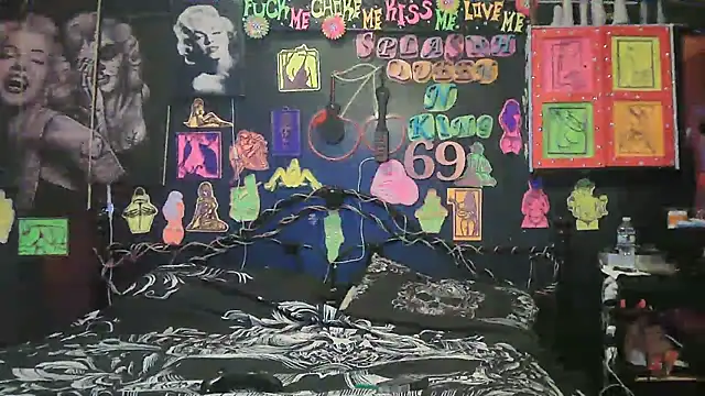 Splash_Queen420 webcam