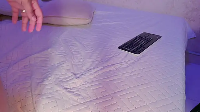 Mia_and_lexy webcam