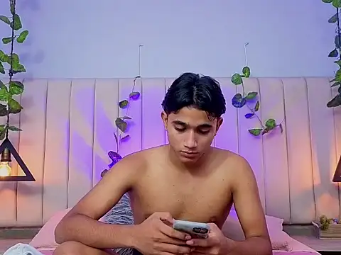 Morgan_Bladee webcam