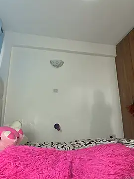 Rose_berry webcam