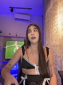 saracaball_ webcam